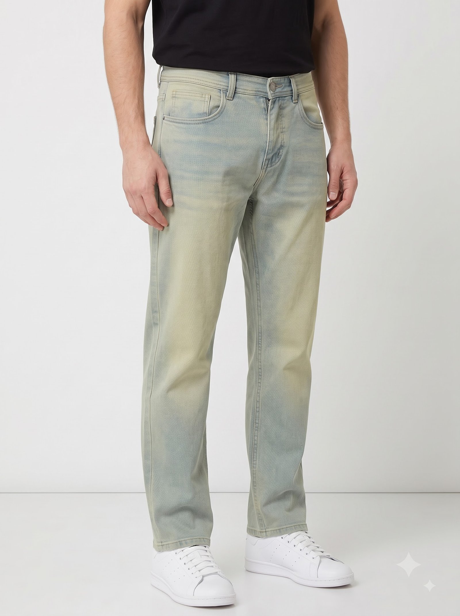 Men's Light Wash Straight Fit Jeans - Image 2